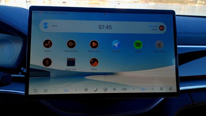 Test Drive: Δοκιμάζουμε το εντυπωσιακό ΒYD SEAL U DM-i 