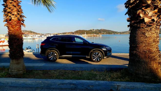 Test Drive: Δοκιμάζουμε το εντυπωσιακό ΒYD SEAL U DM-i 