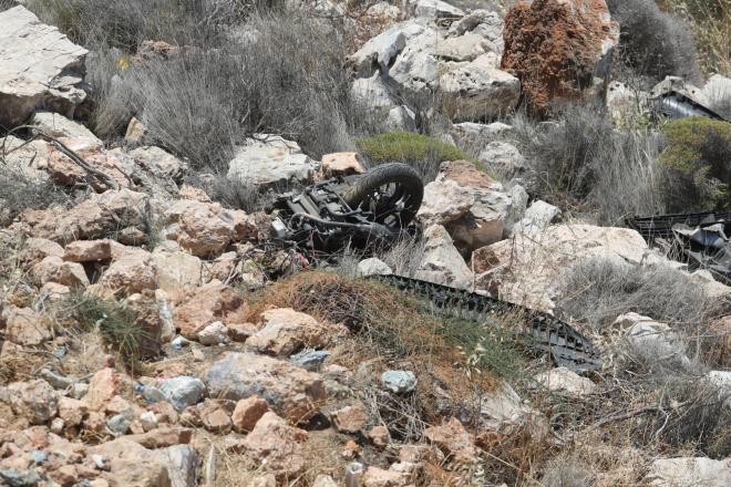 Αυτοκίνητο έπεσε σε γκρεμό στα Λιμανάκια