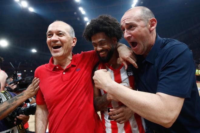 Πρωταθλητής Ελλάδας για 15η φορά ο Ολυμπιακός!