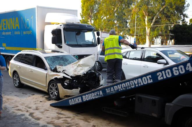 Τροχαίο με νεκρή στη λεωφόρο Ποσειδώνος
