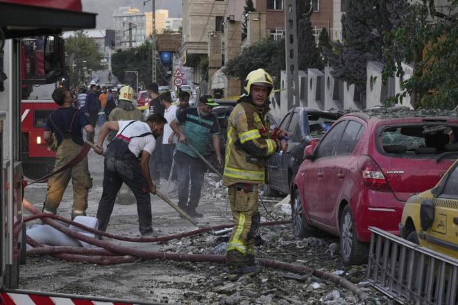 Το Ιράν απειλεί με σκληρά αντίποινα το Ισραήλ - AP Images