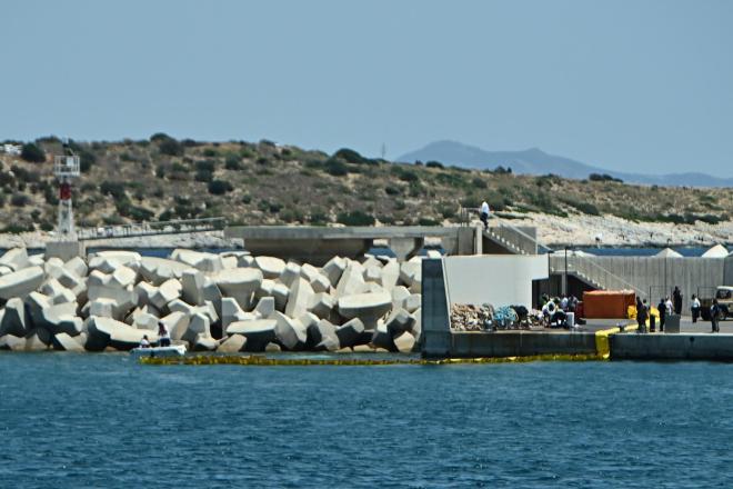 Χάρη στην ψυχραιμία του πιλότου σώθηκαν οι επιβάτες τους ελικοπτέρου - Eurokinissi