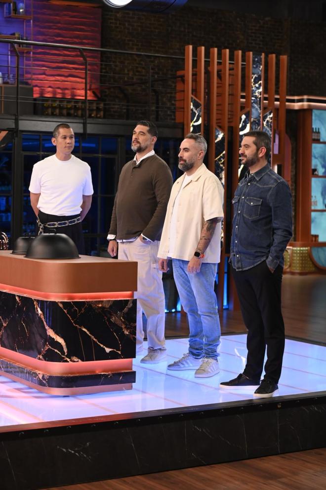 MasterChef: Η πιο κρίσιμη Δοκιμασία Αντιγραφής Πιάτου!