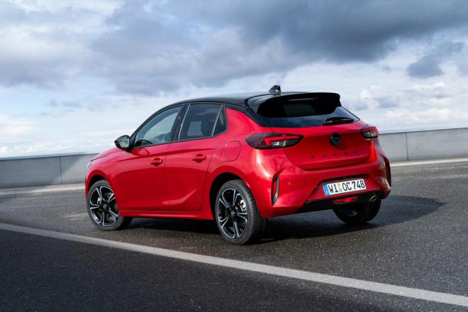 Opel Corsa Edition Plus: Πλουσιότερος εξοπλισμός στην  ίδια τιμή