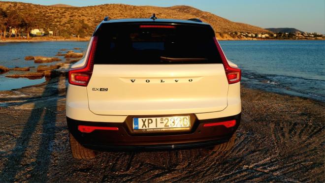 Test drive: Στο τιμόνι του Volvo EX40 Single Motor Extended Range 252 ps
