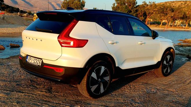 Test drive: Στο τιμόνι του Volvo EX40 Single Motor Extended Range 252 ps