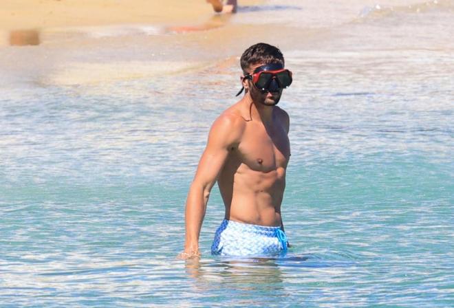 Ο Dusan Tadic στη Μύκονο/ φωτογραφία από  ndpphoto.gr, ΝΙΚΟΣ ΖΟΤΟΣ