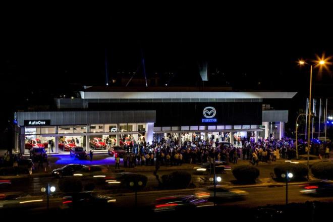 Mazda MX-5: Τα 35 χρόνια ιστορίας ενός θρυλικού μοντέλου