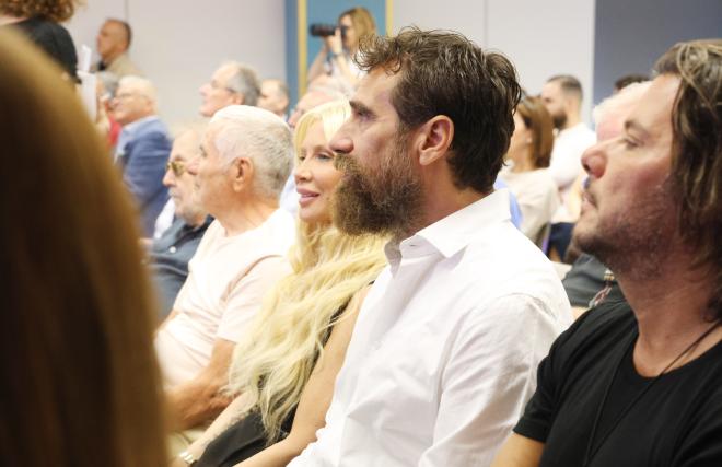 Πάολα: Η δημόσια εμφάνιση με τον επιχειρηματία σύντροφό της Λάζαρο Βαφειάδη