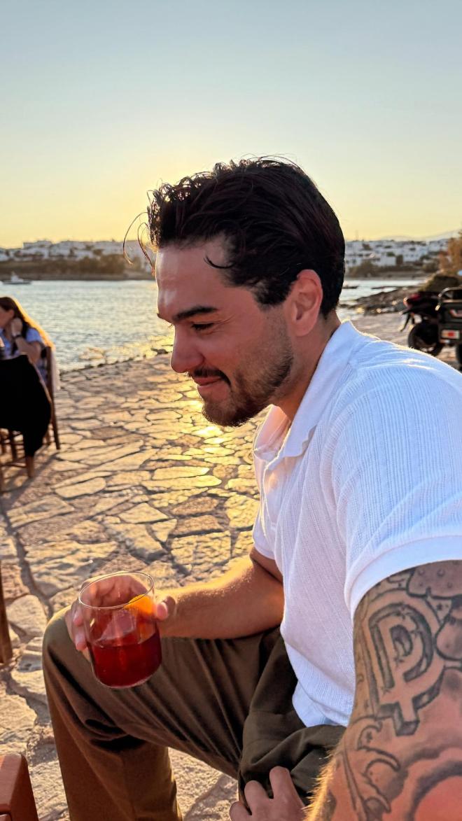 Χρήστος Μάστορας - Γαρυφαλλιά Καληφώνη: Ερωτευμένοι στα Κουφονήσια