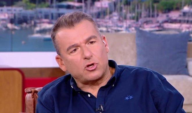 Ο Γιώργος Λιάγκας αισθάνεται... Ανάσταση που τελειώνει η τηλεοπτική σεζόν!