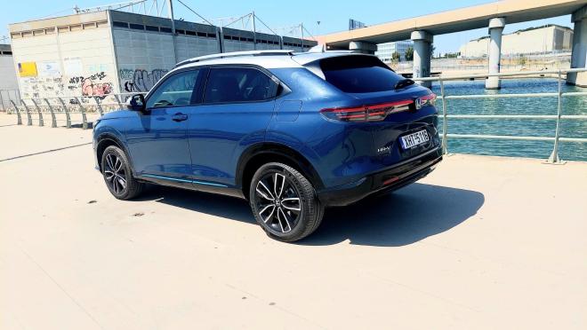 Test drive: Δοκιμάζουμε το ανανεωμένο Honda HRV e:HEV