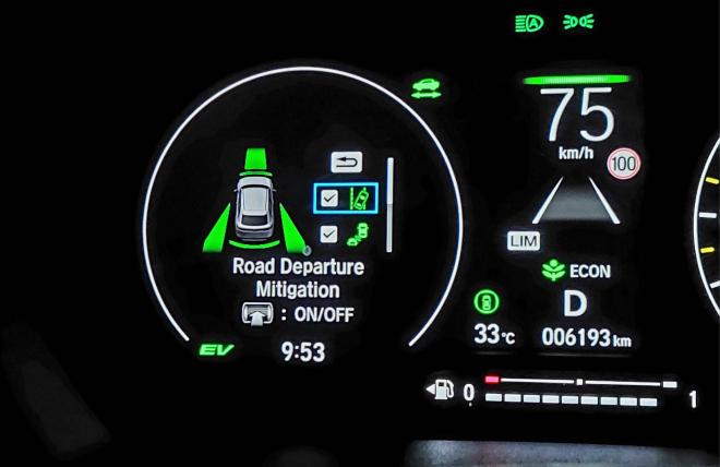 Test drive: Δοκιμάζουμε το ανανεωμένο Honda HRV e:HEV