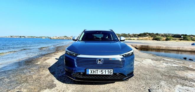 Test drive: Δοκιμάζουμε το ανανεωμένο Honda HRV e:HEV