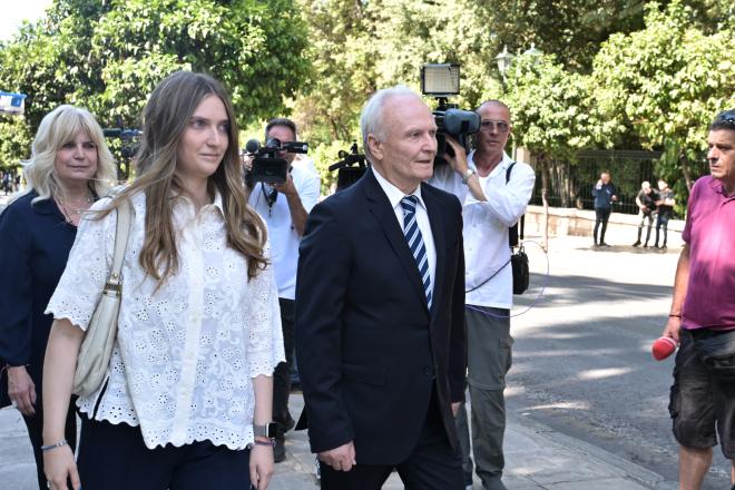 Ορκίστηκαν ο νέος υπουργός Μετανάστευσης, Θάνος Πλεύρης και οι 3 υφυπουργοί