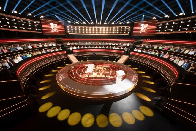 Ο Πέτρος Πολυχρονίδης στο τιμόνι του νέου game show Club του 1% στο Star!