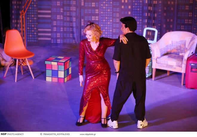 Η πρεμιέρα του «Black out the sequel» είχε γέλια, τραγούδι & εκπλήξεις