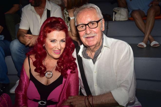 Η πρεμιέρα του «Black out the sequel» είχε γέλια, τραγούδι & εκπλήξεις