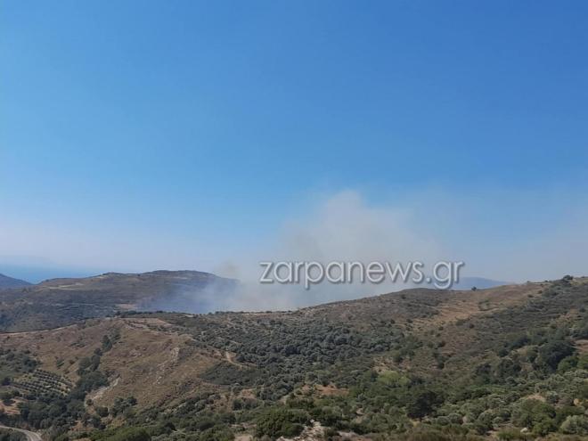Φωτιά τώρα στα Χανιά