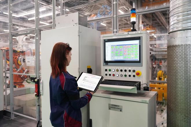 BMW: «Ρωτήστε το Factory Genius!»