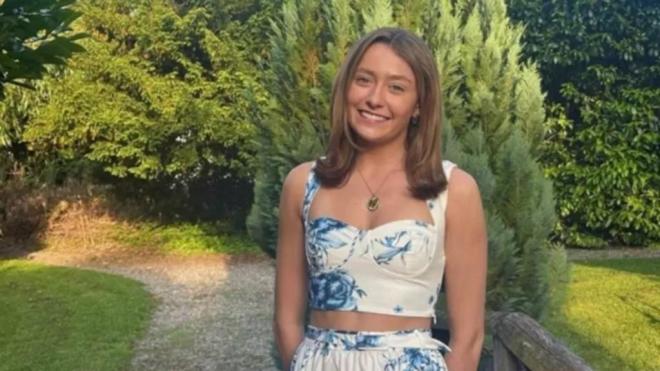 Η 18χρονη Chloe Childress ήταν ομαδάρχισσα στην κατασκήνωση Camp Mystic κι έχασε τη ζωή της από τις πλημμύρες στο Τέξας - Facebook