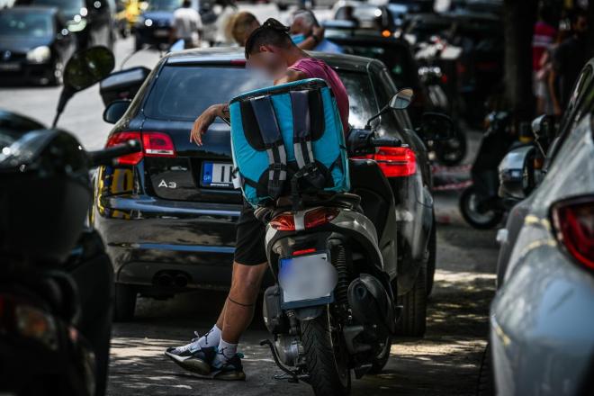 Λόγω του καύσωνα σταματά το delivery από 12:00 - 17:00 - Eurokinissi