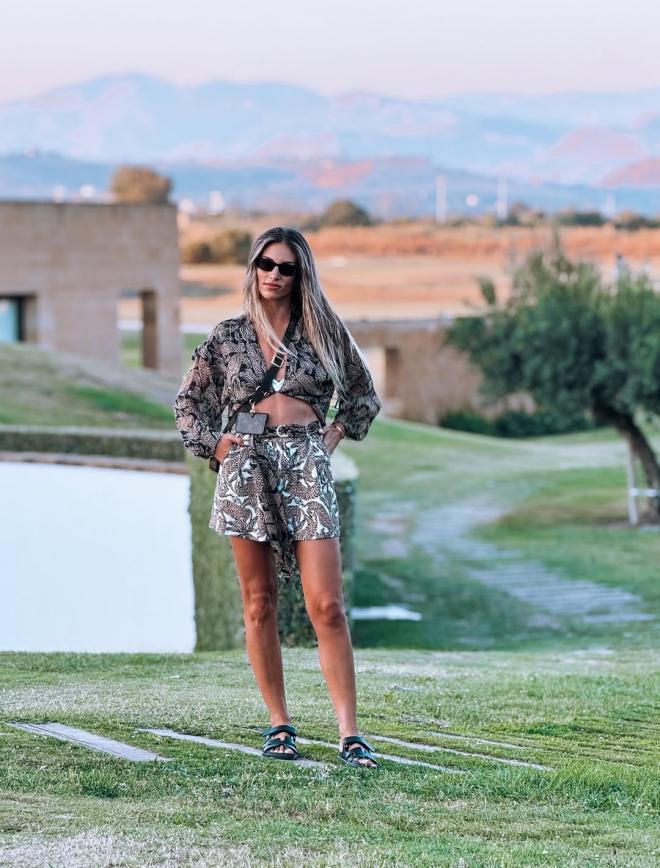 Fashion icon η Αθηνά Οικονομάκου