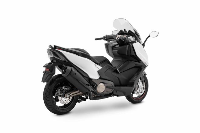 KYMCO AK575 PREMIUM: Με περισσότερα κυβικά και τιμή... έκπληξη