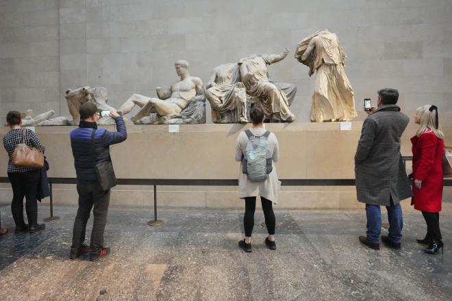 Μπλόκο στην επιστροφή των Γλυπτών του Παρθενώνα από 34 επιφανείς Βρετανούς