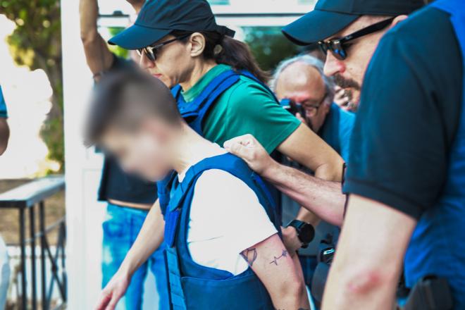 Σύλληψη της Ειρήνης Μουρτζούκου/ Eurokinissi Tατιάνα Μπόλαρη