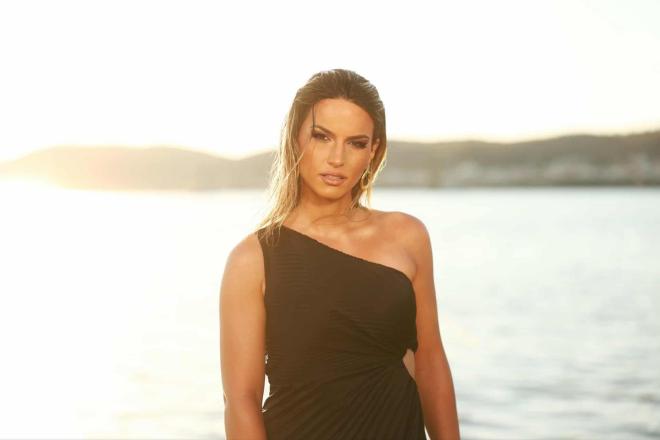 Έλενα Παναγιωτίδου: Backstage φωτογραφίες από το νέο video clip της