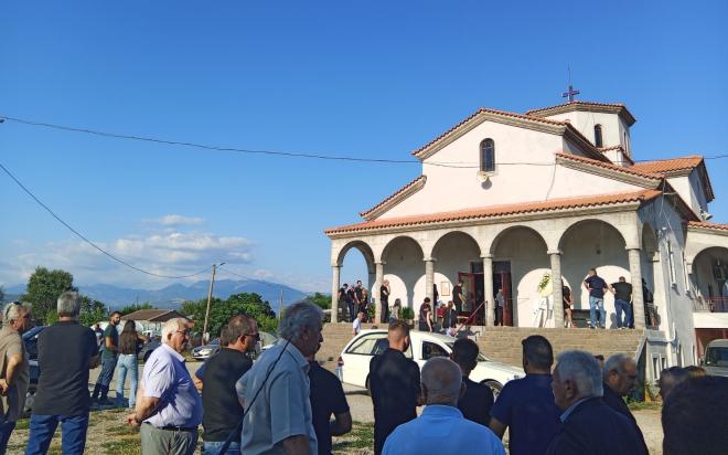 Κηδεία 2χρονης στο Αγρίνιο