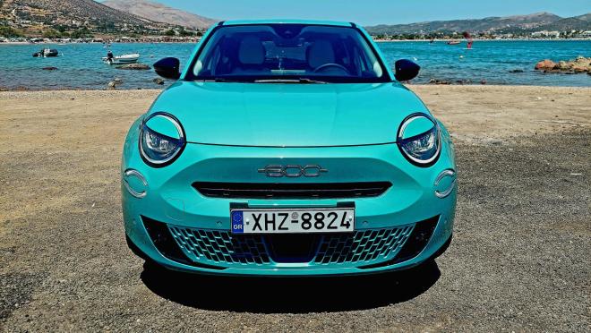 Test drive: Δοκιμάζουμε το νέο FIAT 600 1,2 Hybrid DCT 110 ίπποι