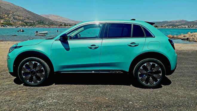 Test drive: Δοκιμάζουμε το νέο FIAT 600 1,2 Hybrid DCT 110 ίπποι
