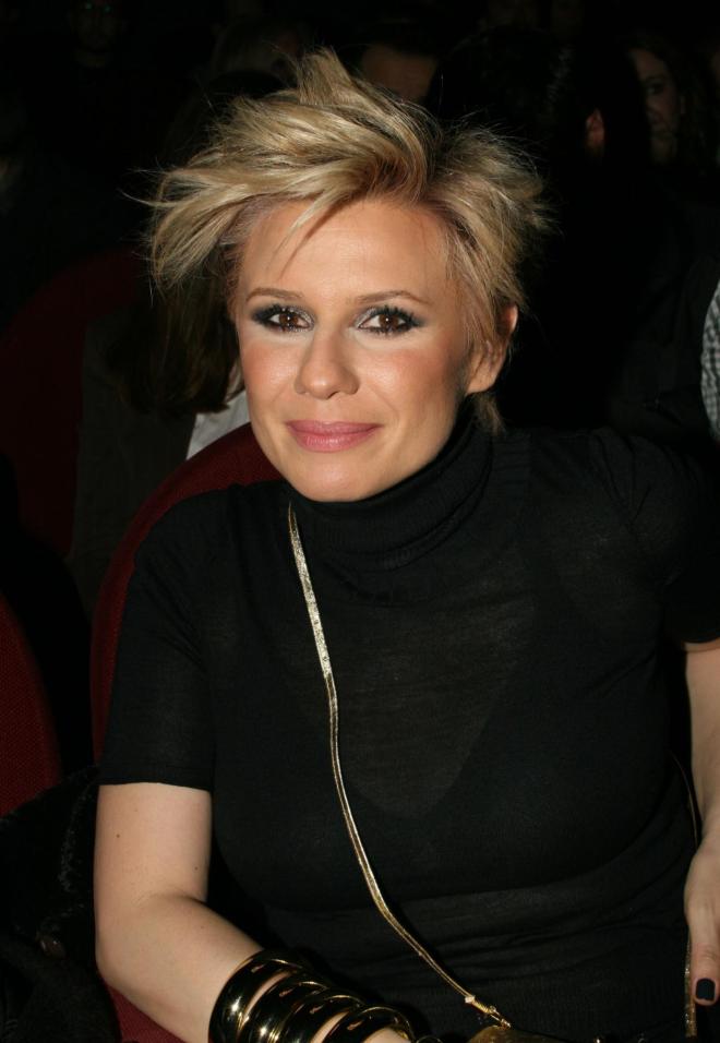 καραβατου