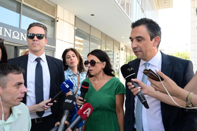 Η μία από τις δύο καταγγέλλουσες που κατηγόρησαν τον Πέτρο Φιλιππίδη για απόπειρα βιασμού - Eurokinissi