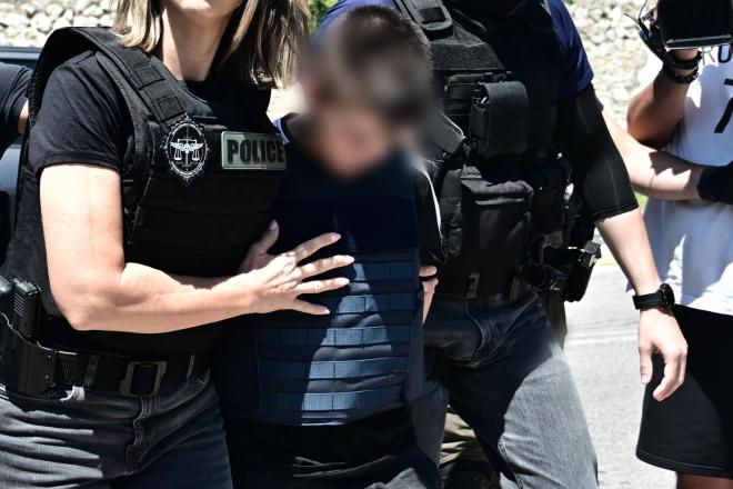 Ειρήνη Μουρτζούκου: «Δε θα αντέξει στη φυλακή. Nα μπει μέσα κι η μάνα μας»
