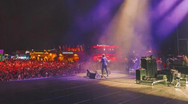 Release Athens 2025: Βραδιά βρετανικού ροκ με Supergrass & The Damned!