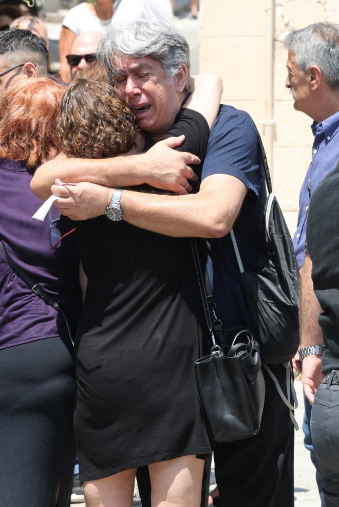Σπάραξε ο Κώστας Μπερικόπουλος στην κηδεία του Γεράσιμου Μιχελή / NDP ΑΝΔΡΕΑΣ ΝΙΚΟΛΑΡΕΑΣ