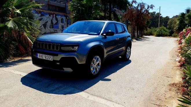 Τest drive: Οδηγούμε το νέο Jeep Avenger e- Hybrid