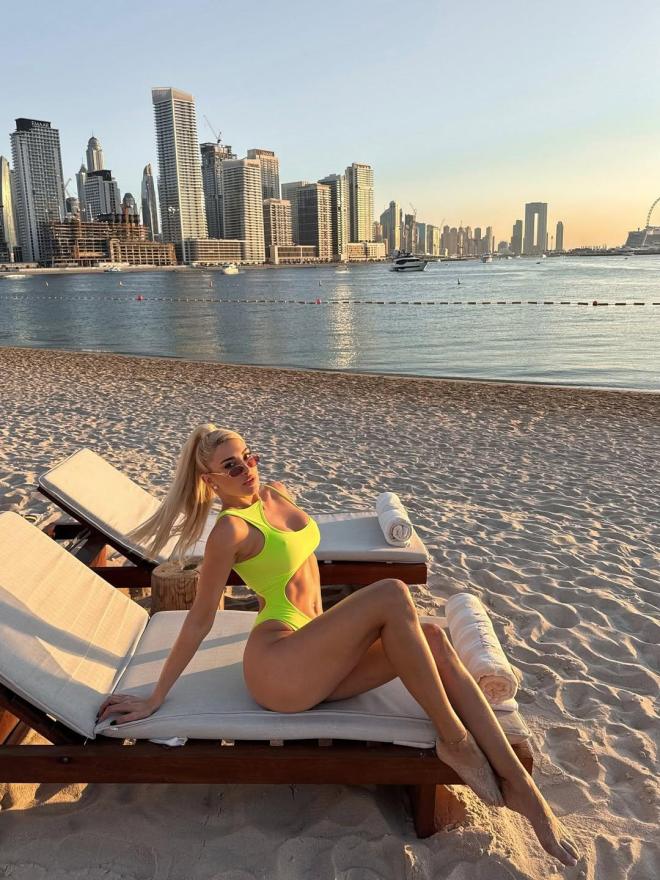 Bikini Body: Τα μαγιό που επιλέγουν φέτος οι επώνυμες της ελληνικής showbiz