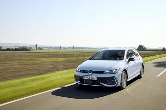 VW Plug-in Hybrid (eHybrid): Επανακαθορίζει την :plug-in hybrid κατηγορία 