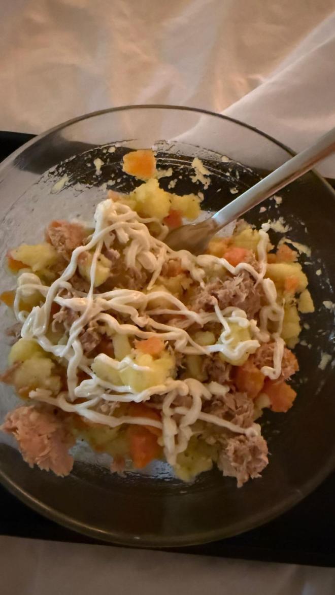 Φαίη Σκορδά: Το υγιεινό lunch bowl που έφτιαξε στην κουζίνα της
