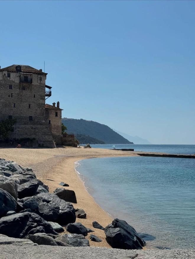Στο Άγιο Όρος ο Μιχάλης Λεβεντογιάννης - Oι φωτογραφίες που ανέβασε