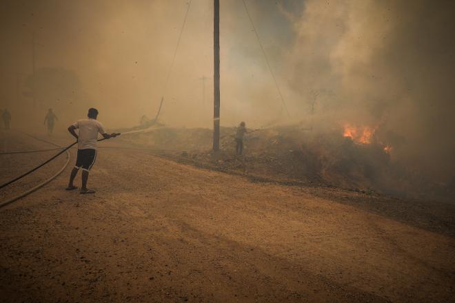 Πύρινη κόλαση σε Εύβοια, Μεσσηνία, Κύθηρα, Χανιά - Εκκενώσεις οικισμών