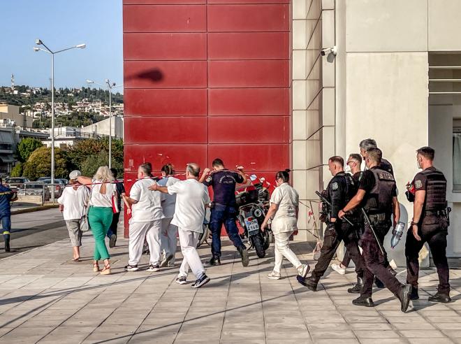 Πάτρα: Φωτιά στο Νοσοκομείο Άγιος Ανδρέας