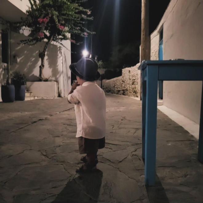 Ο Κουτσόπουλος junior απολαμβάνει το καλοκαίρι/instagram