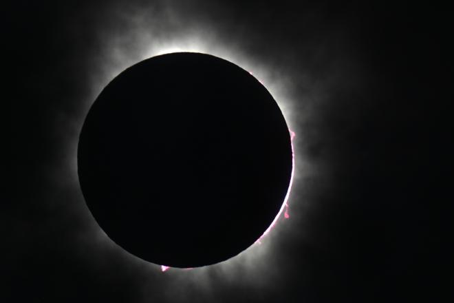 Ολική έκλειψη Ηλίου ορατή από το Τέξας στις 8/4/2024/ ΑΡ LM Otero