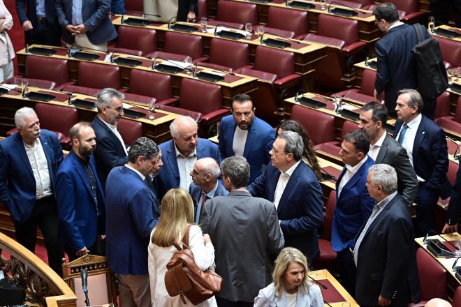 Βουλή: Απορρίφθηκαν οι προτάσεις για Προανακριτική κατά Βορίδη και Αυγενάκη